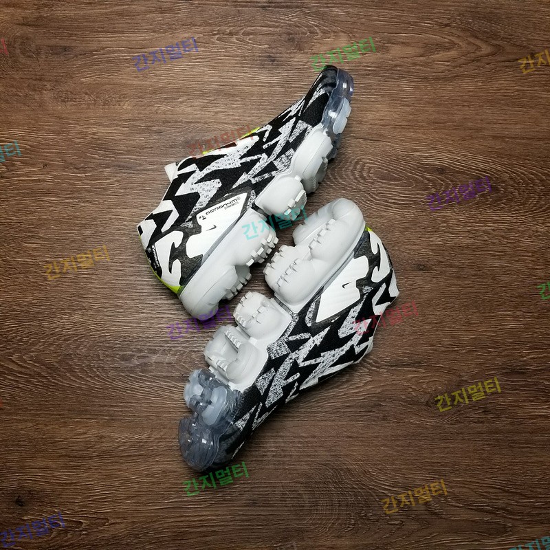ACRONYM x Nike Air VaporMax Moc 2.0！原汁原味实拍！微商首选！(4FD4E).jpg