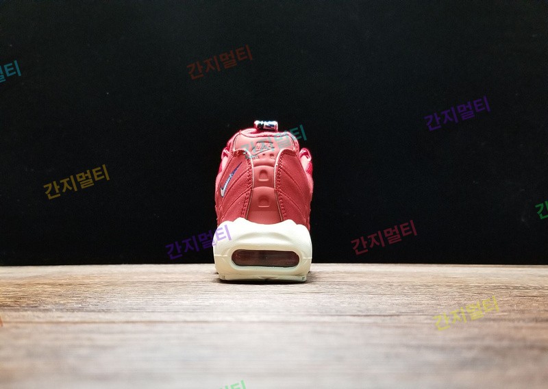 AJ1844-600！Nike Air Max 95(6EAE6).jpg