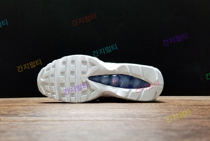 AQ4138-101！Nike Air Max Corduroy 95！原汁原味实拍！微商首选！(87AF7).jpg