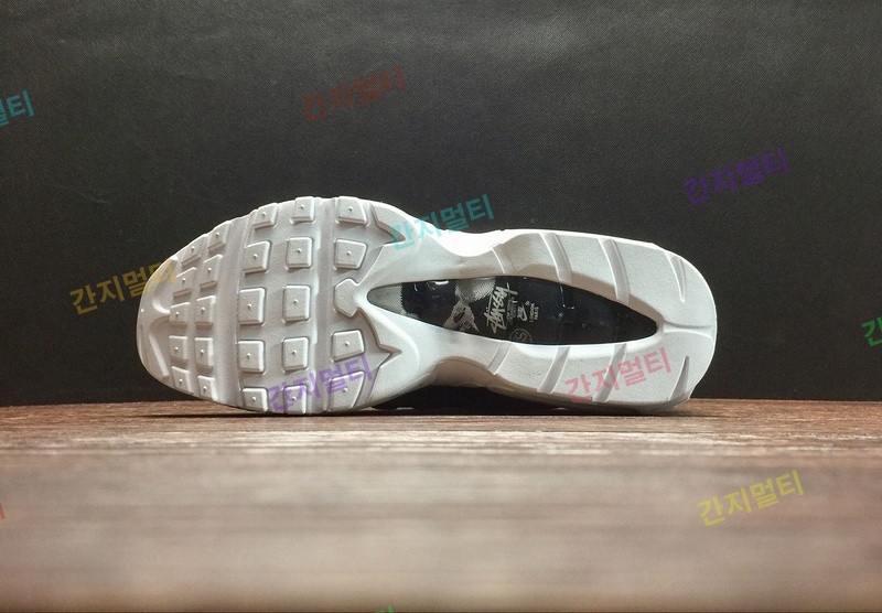 真标 NIKE AIR MAX 95 OG 834668-001！原滋原味实拍！微商首选！(41F9B).jpg