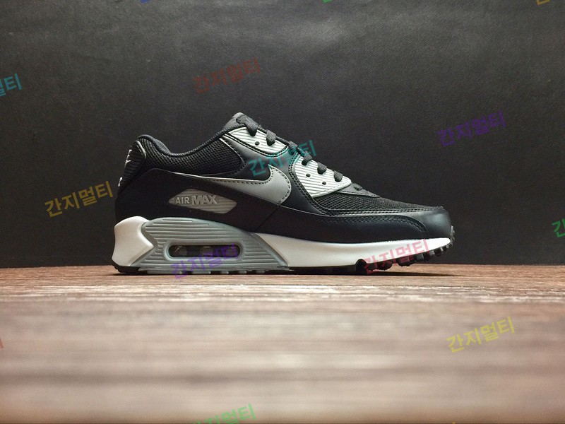 真标 Nike Air Max90 气垫运动鞋 537384-056黑灰！原滋原味实拍！微商首选！(9386A).jpg