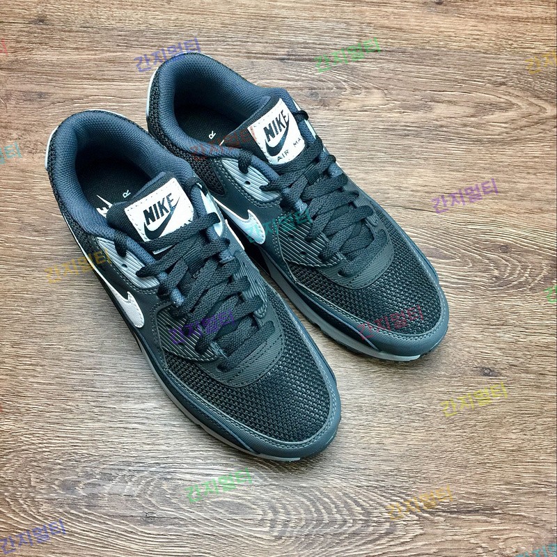 真标 Nike Air Max90 气垫运动鞋 537384-063黑灰！原滋原味实拍！微商首选！(A6D77).jpg